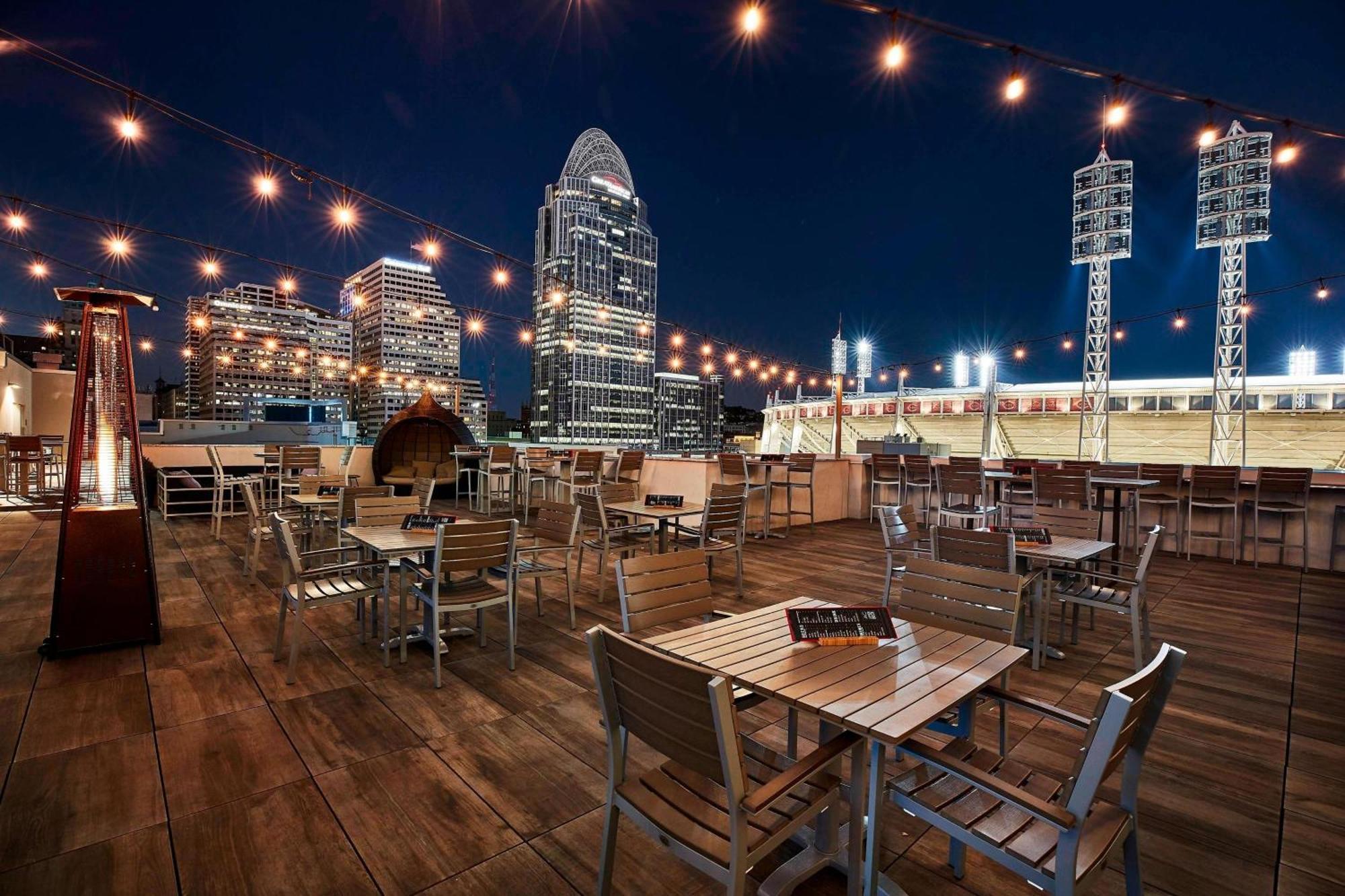Ac Hotel By Marriott Cincinnati At The Banks Exterior foto