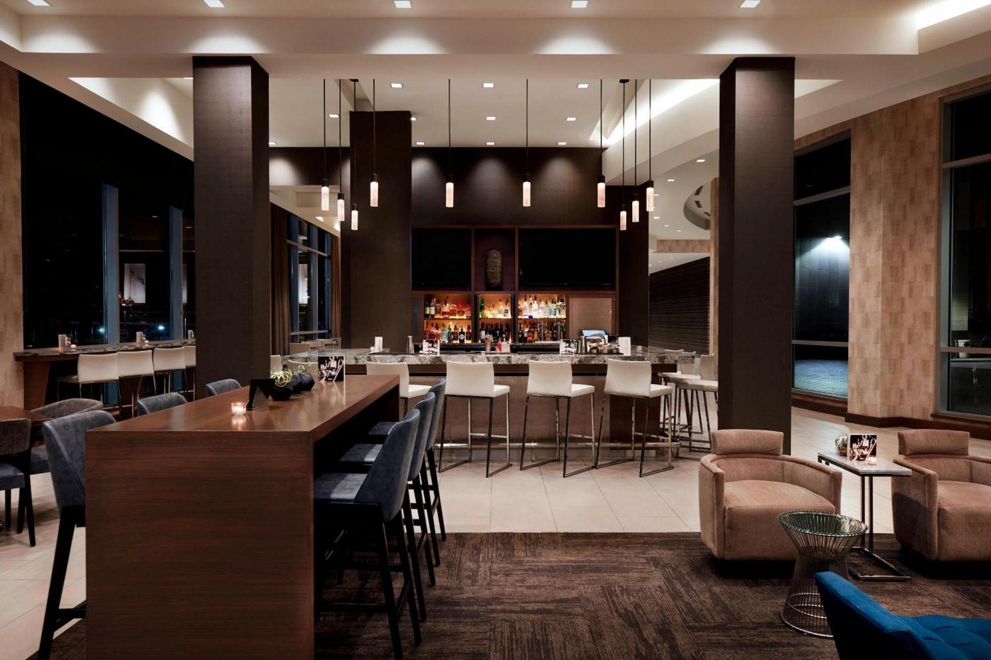 Ac Hotel By Marriott Cincinnati At The Banks Exterior foto