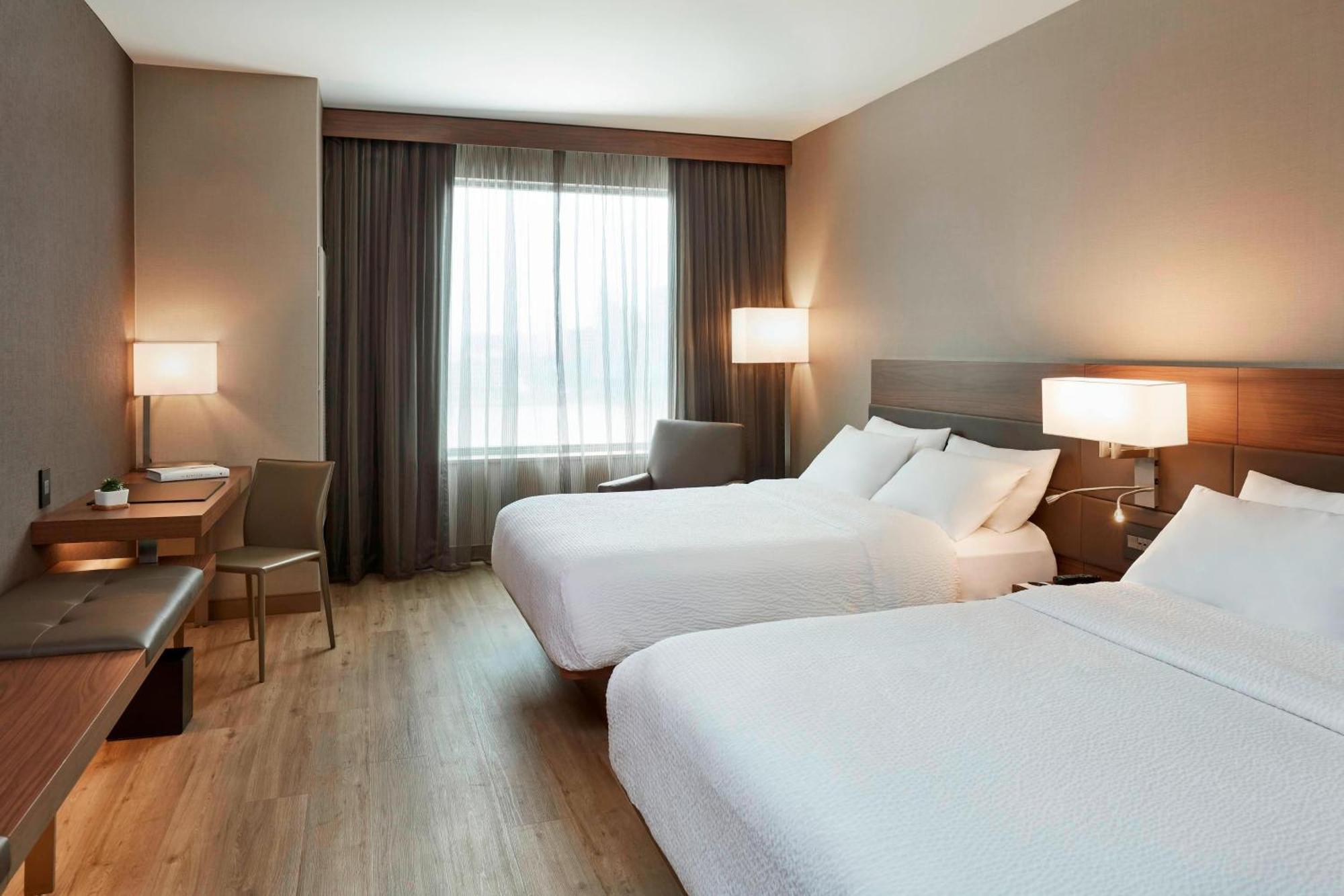 Ac Hotel By Marriott Cincinnati At The Banks Exterior foto
